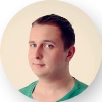 Денис Квасов