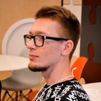 Максим Савченко 